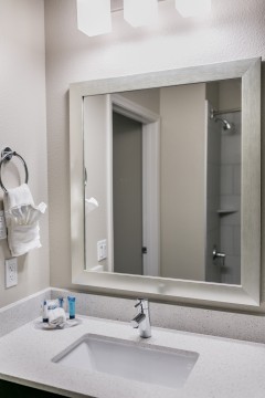 Hotel Siri Downtown Paso Robles - Bathroom Vanity